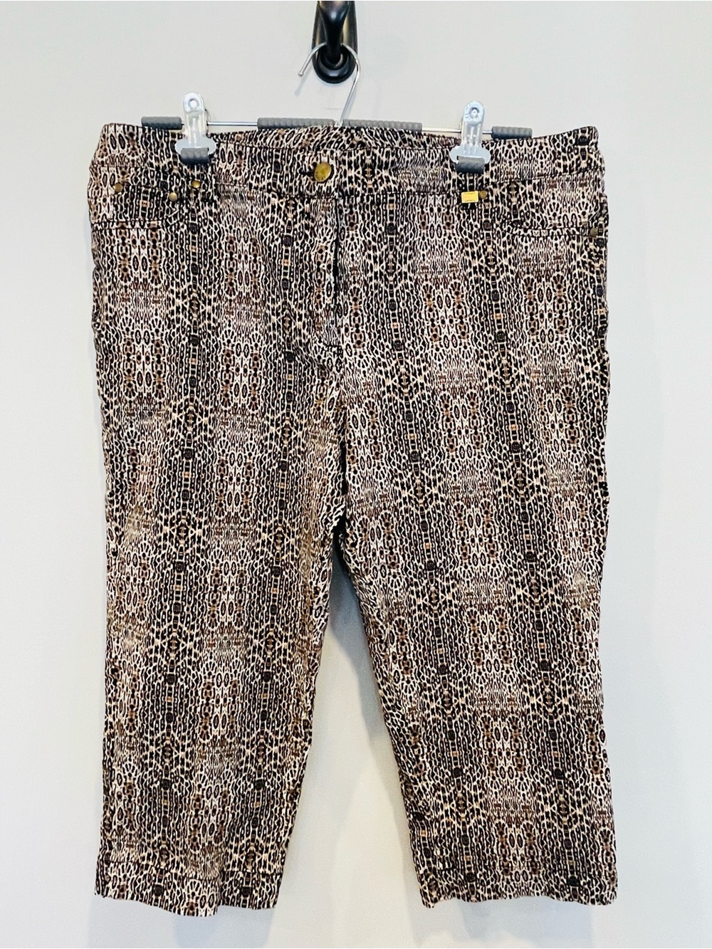 TanJay Brown and Black Printed Cropped Pants